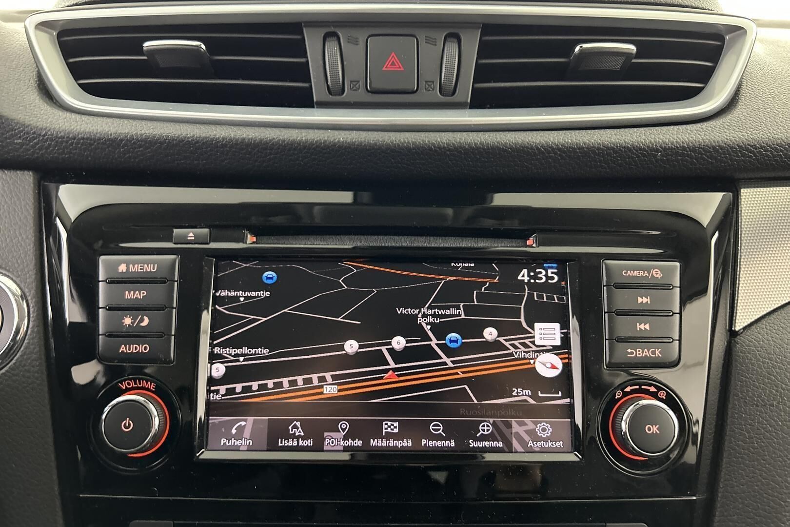 Nissan Qashqai iso kuva 21