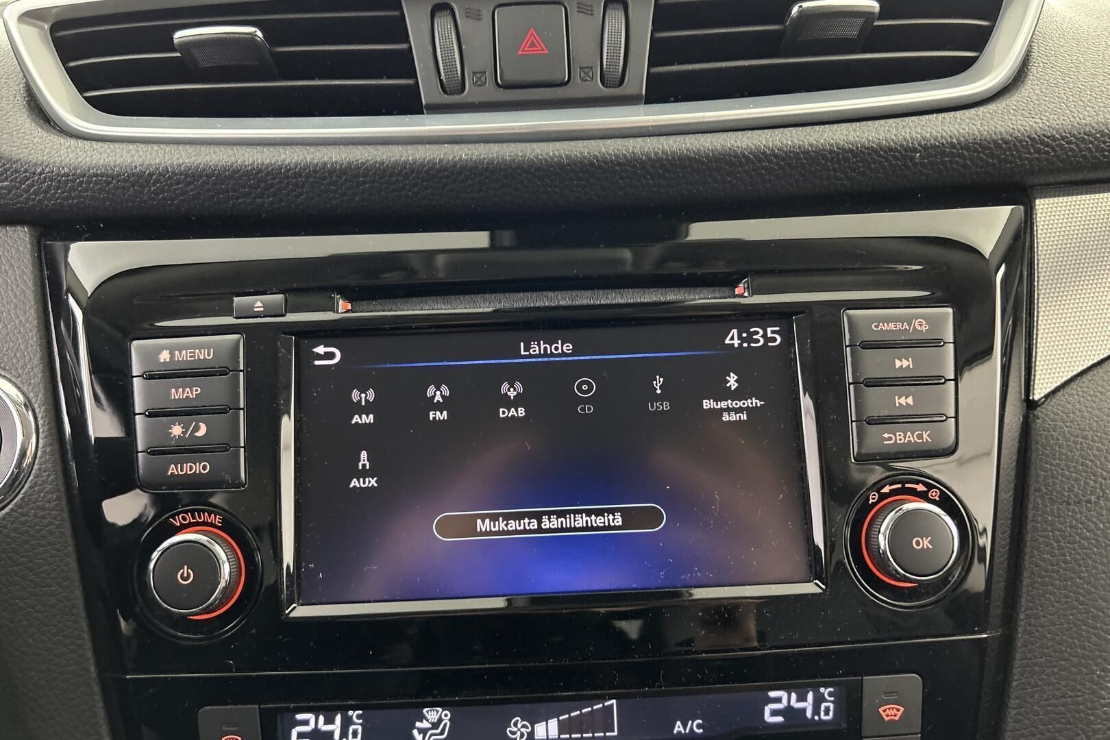 Nissan Qashqai iso kuva 24