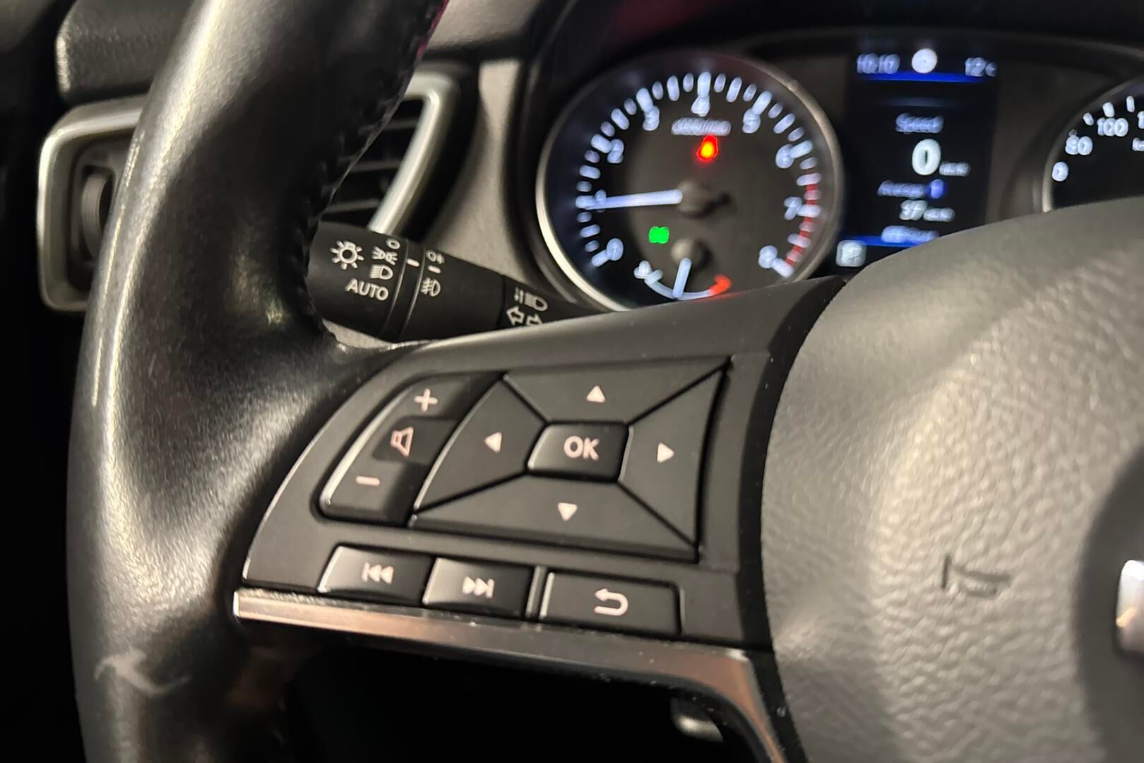 Nissan Qashqai iso kuva 23