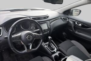 Nissan Qashqai esikatselu 2