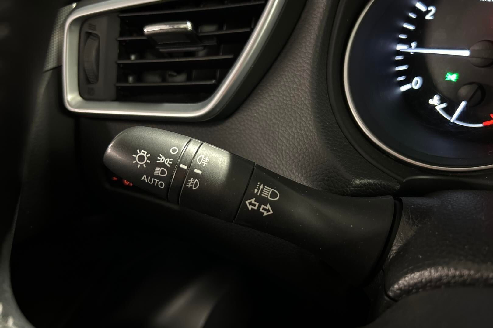 Nissan Qashqai iso kuva 20