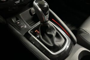 Nissan Qashqai esikatselu 34