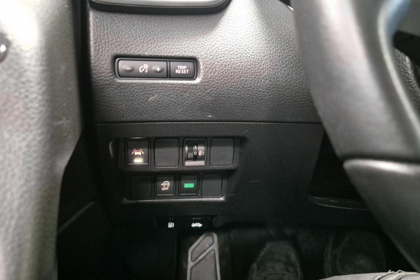 Nissan Qashqai iso kuva 21