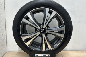 Nissan Qashqai esikatselu 11