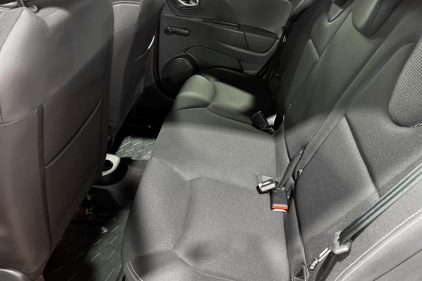 Renault Clio iso kuva 19