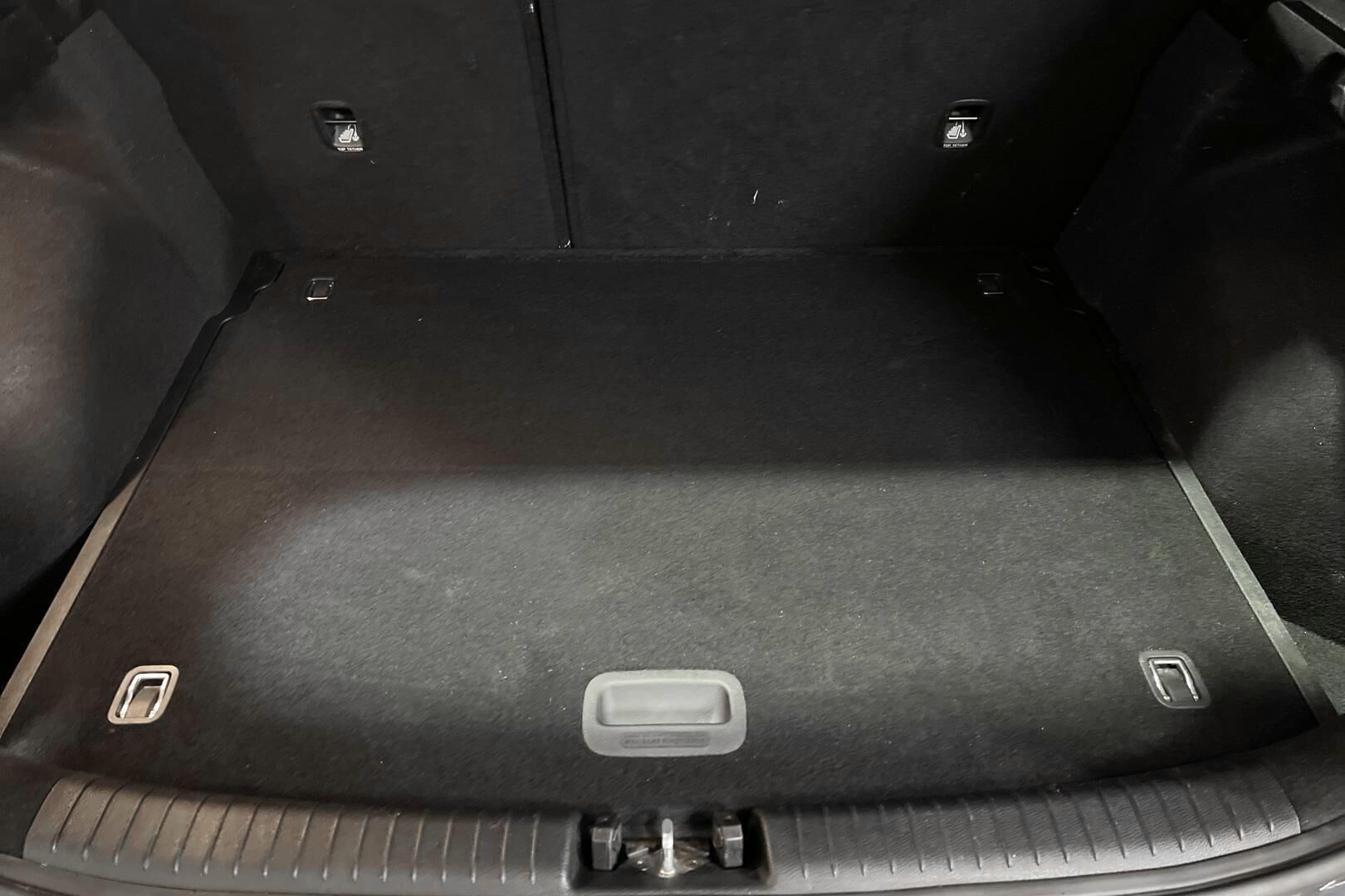 Kia Ceed iso kuva 11