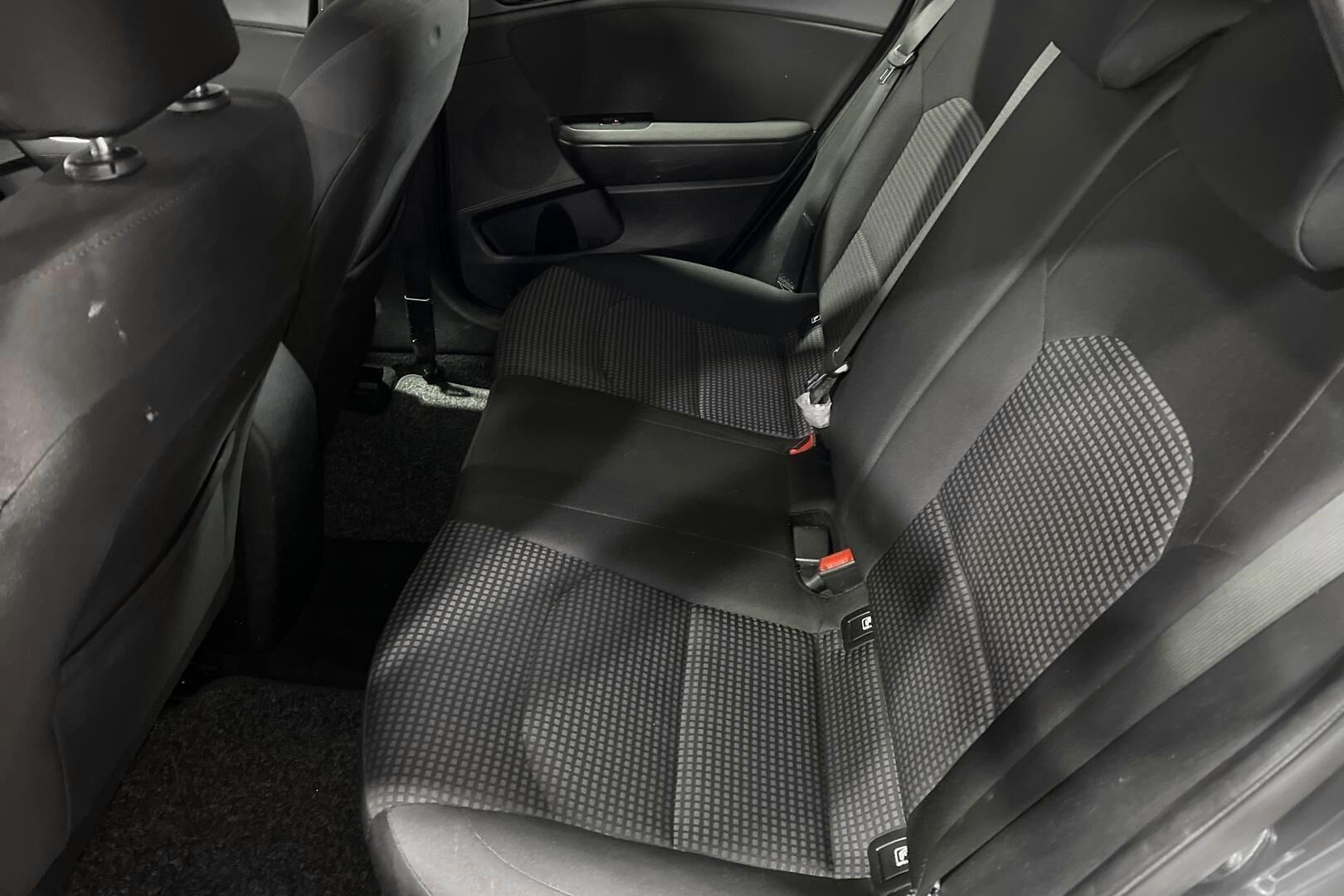 Kia Ceed iso kuva 11