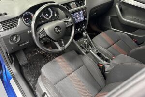 Skoda Octavia esikatselu 13