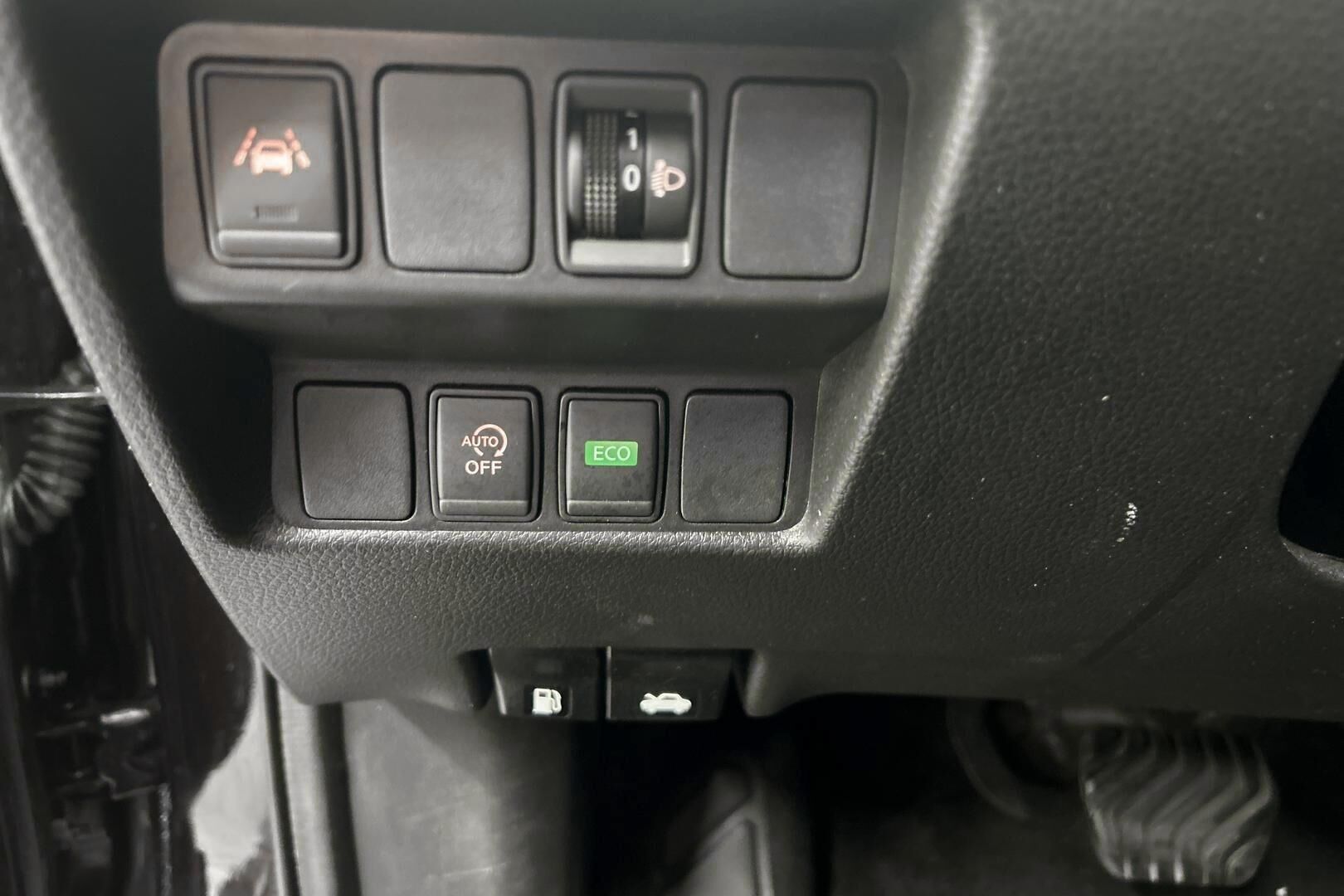 Nissan Qashqai iso kuva 11