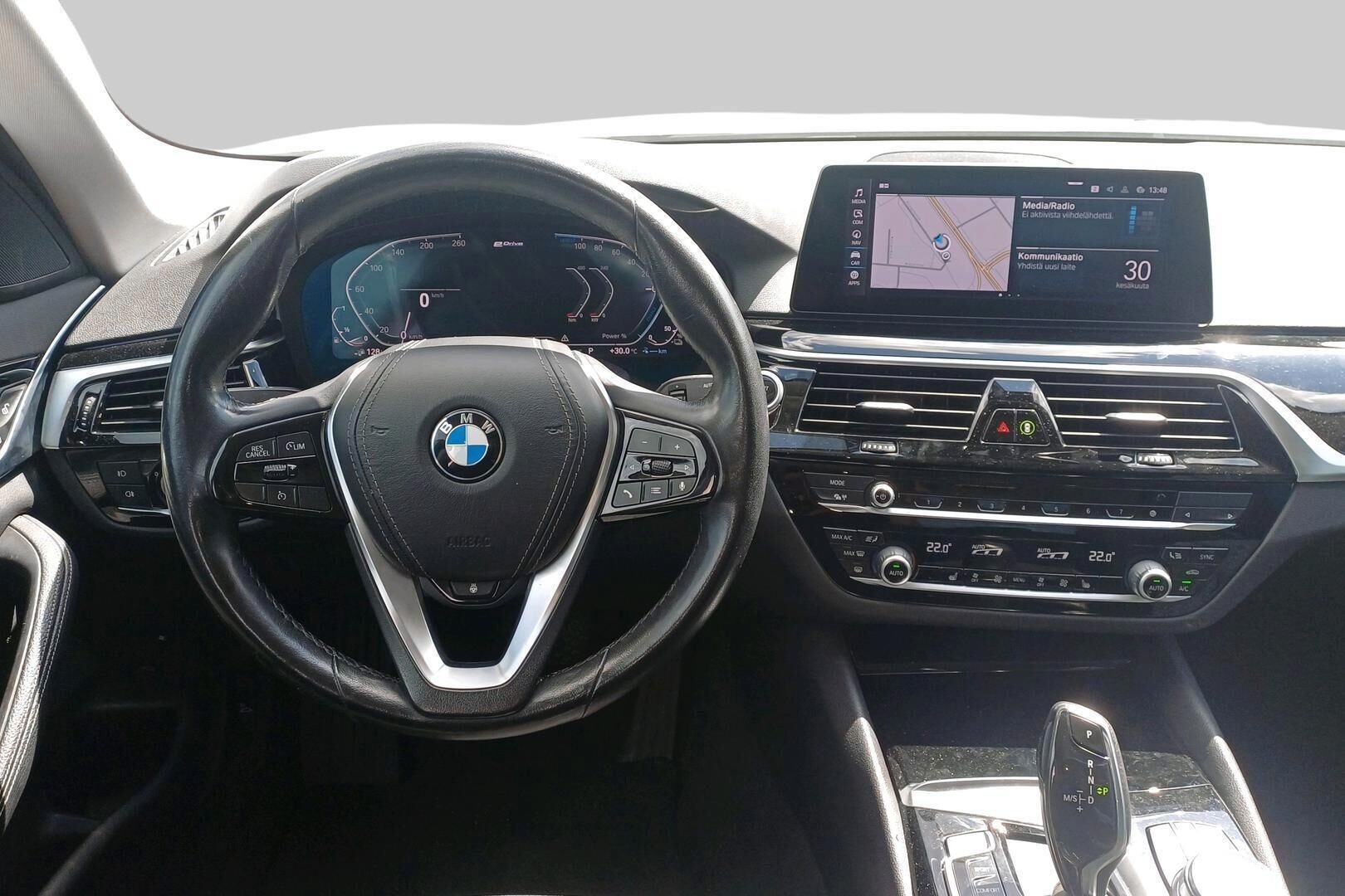 BMW 5-sarja iso kuva 1