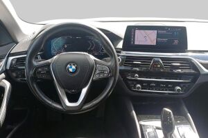 BMW 5-sarja esikatselu 1