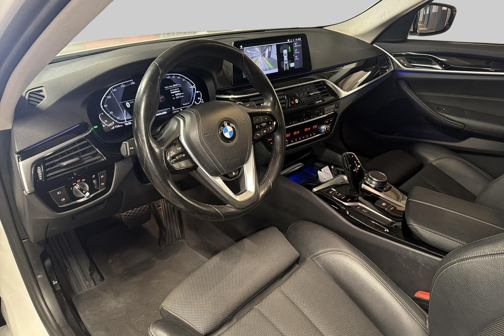 BMW 5-sarja iso kuva 26