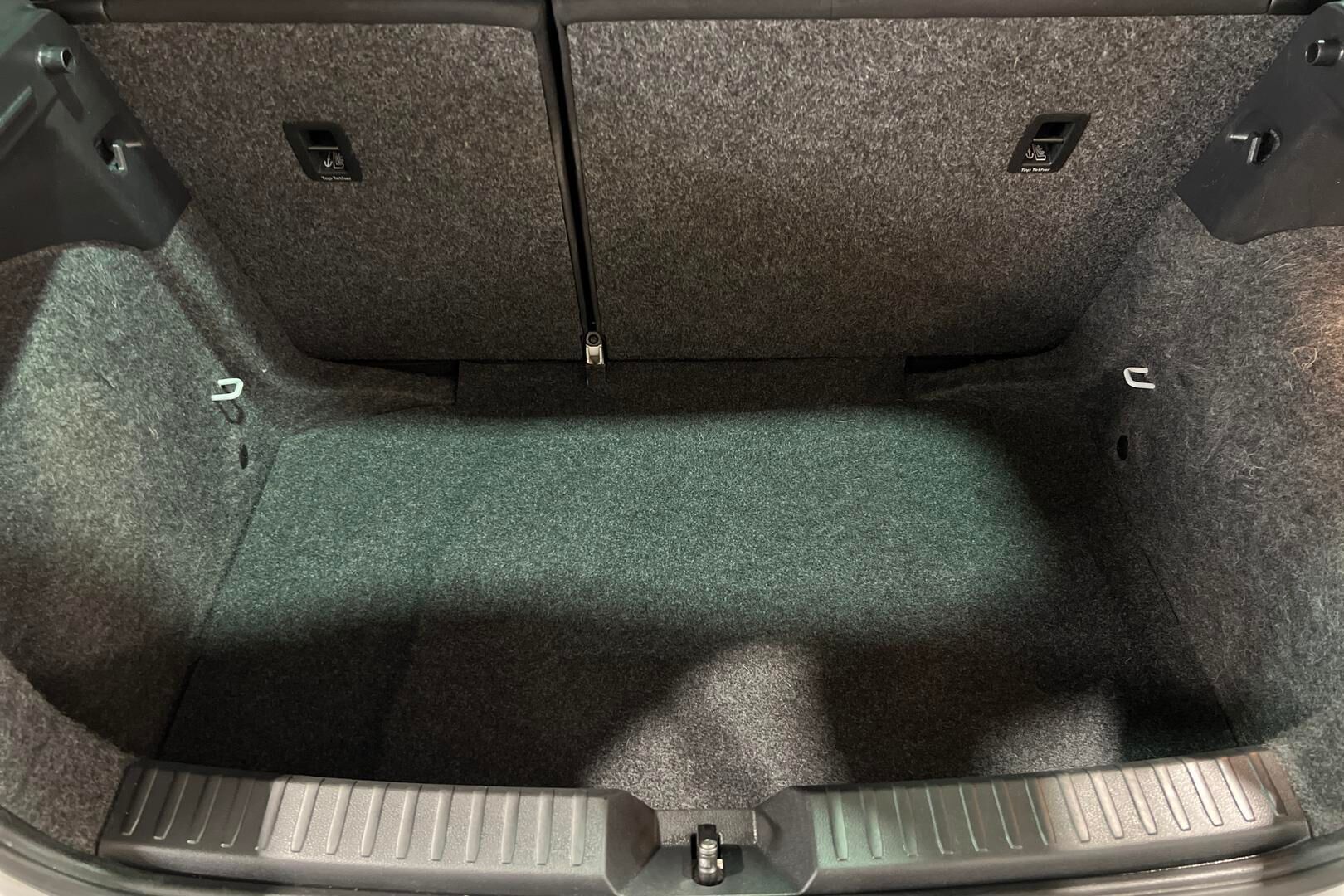 Seat Ibiza iso kuva 12