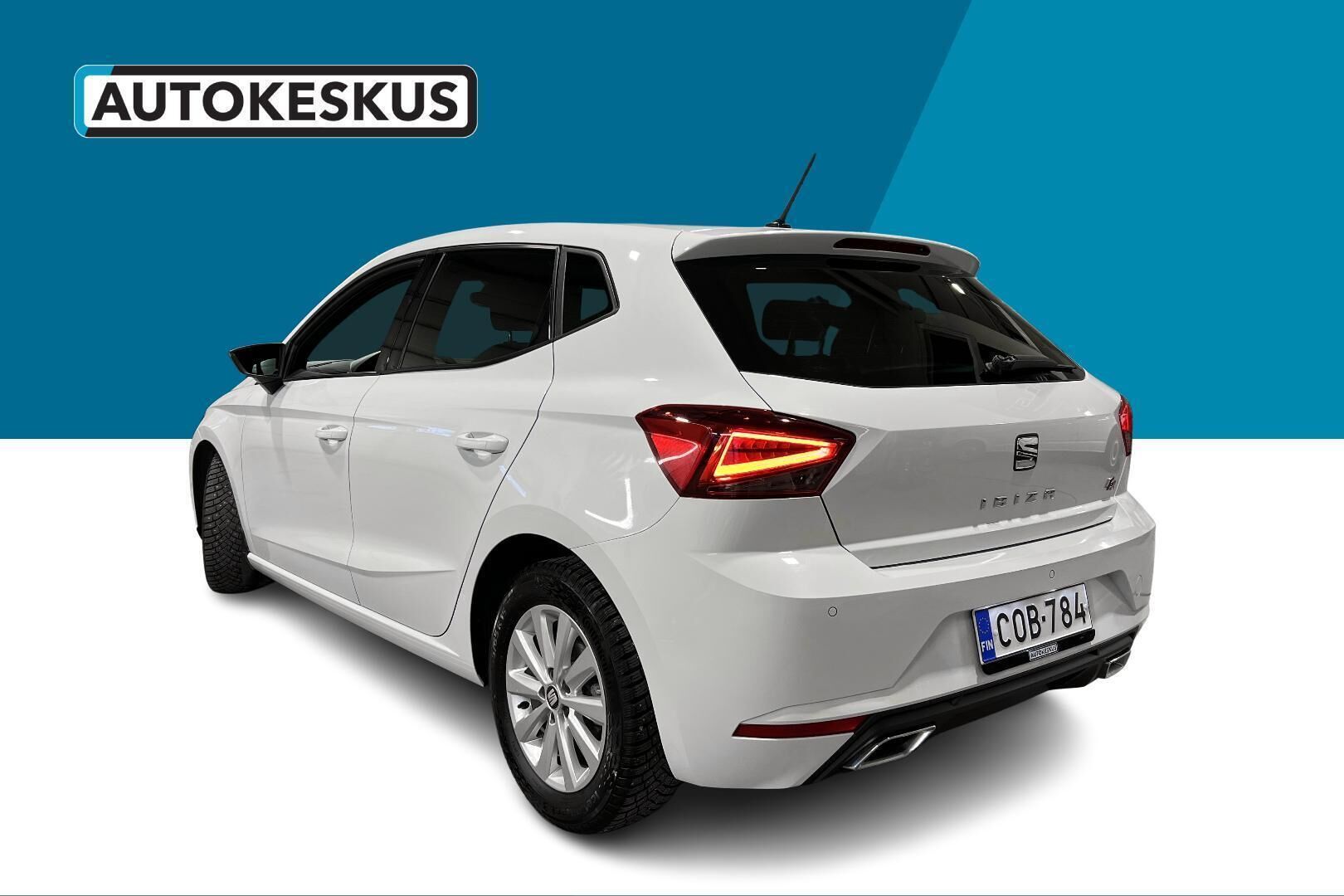 Seat Ibiza iso kuva 7