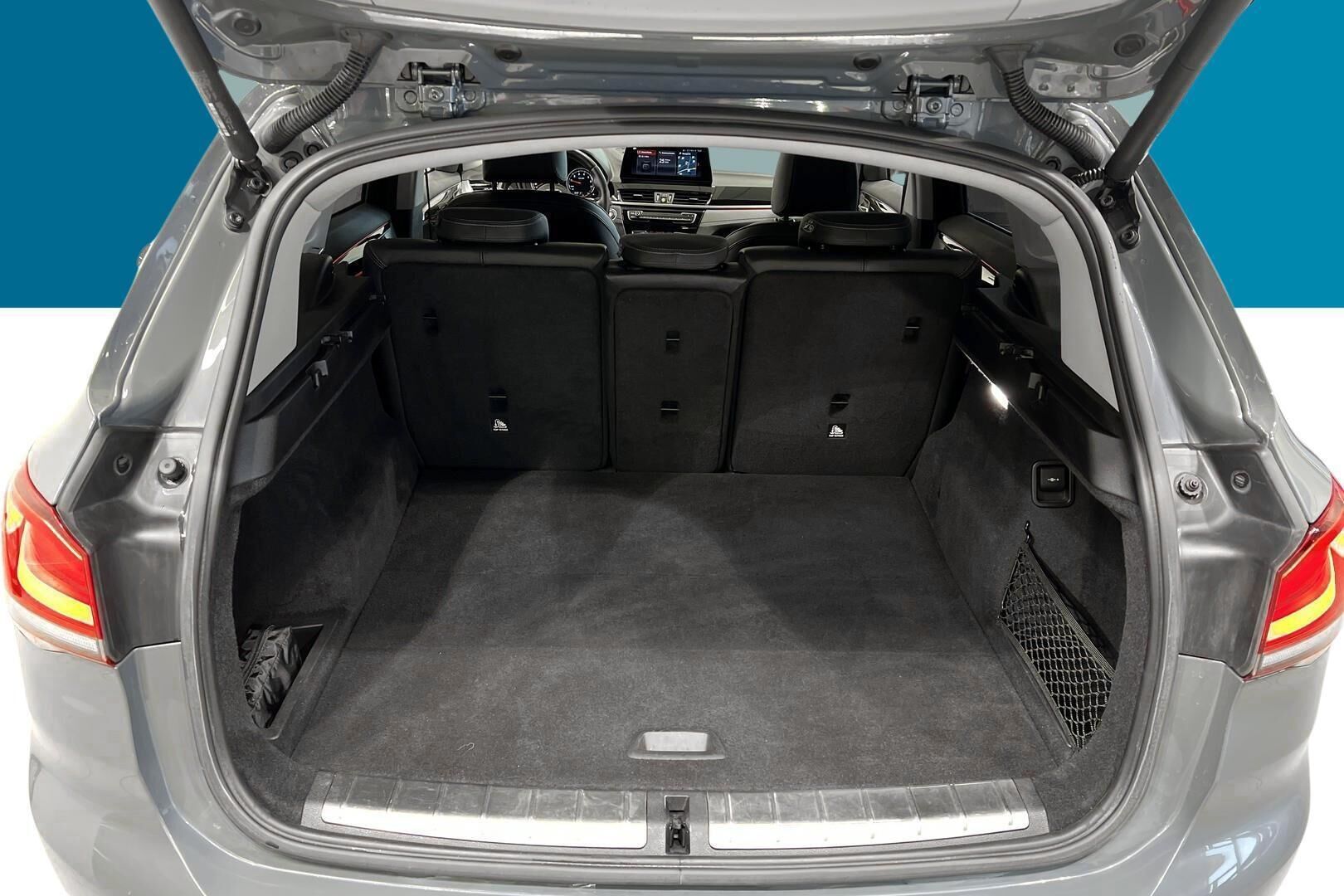 BMW X1 iso kuva 12
