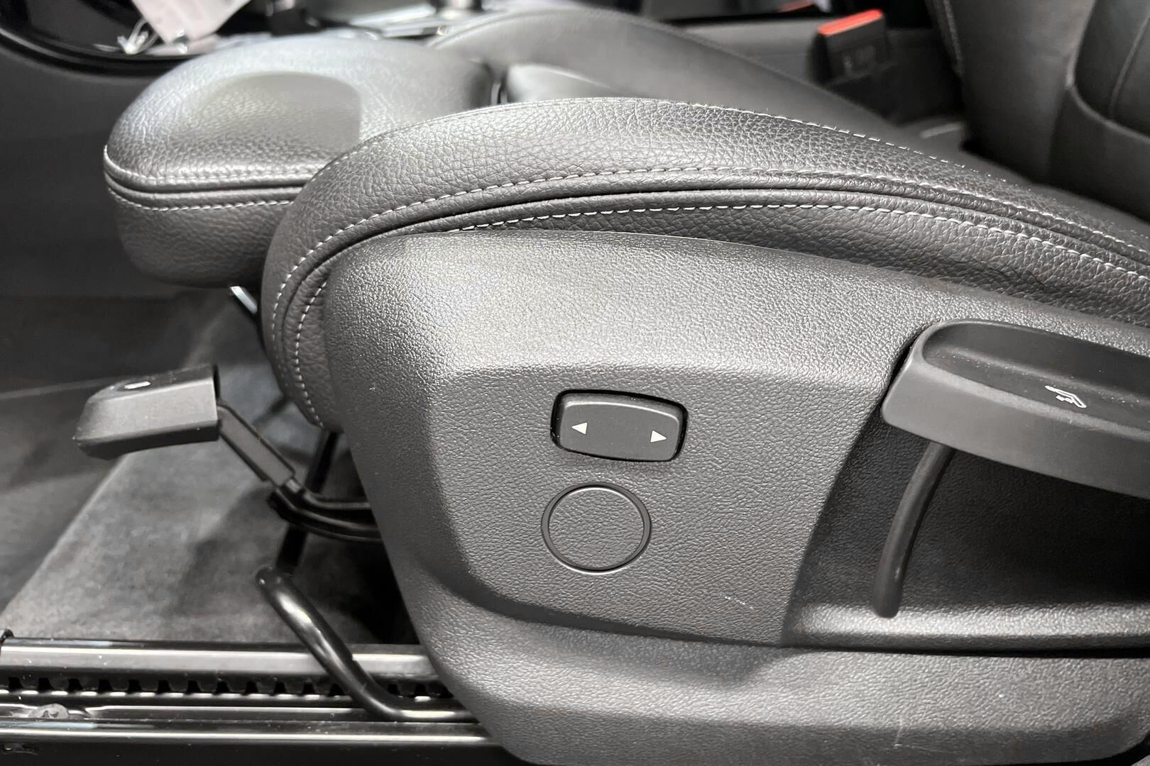 BMW X1 iso kuva 27