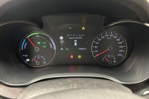 Kia Optima esikatselu 13