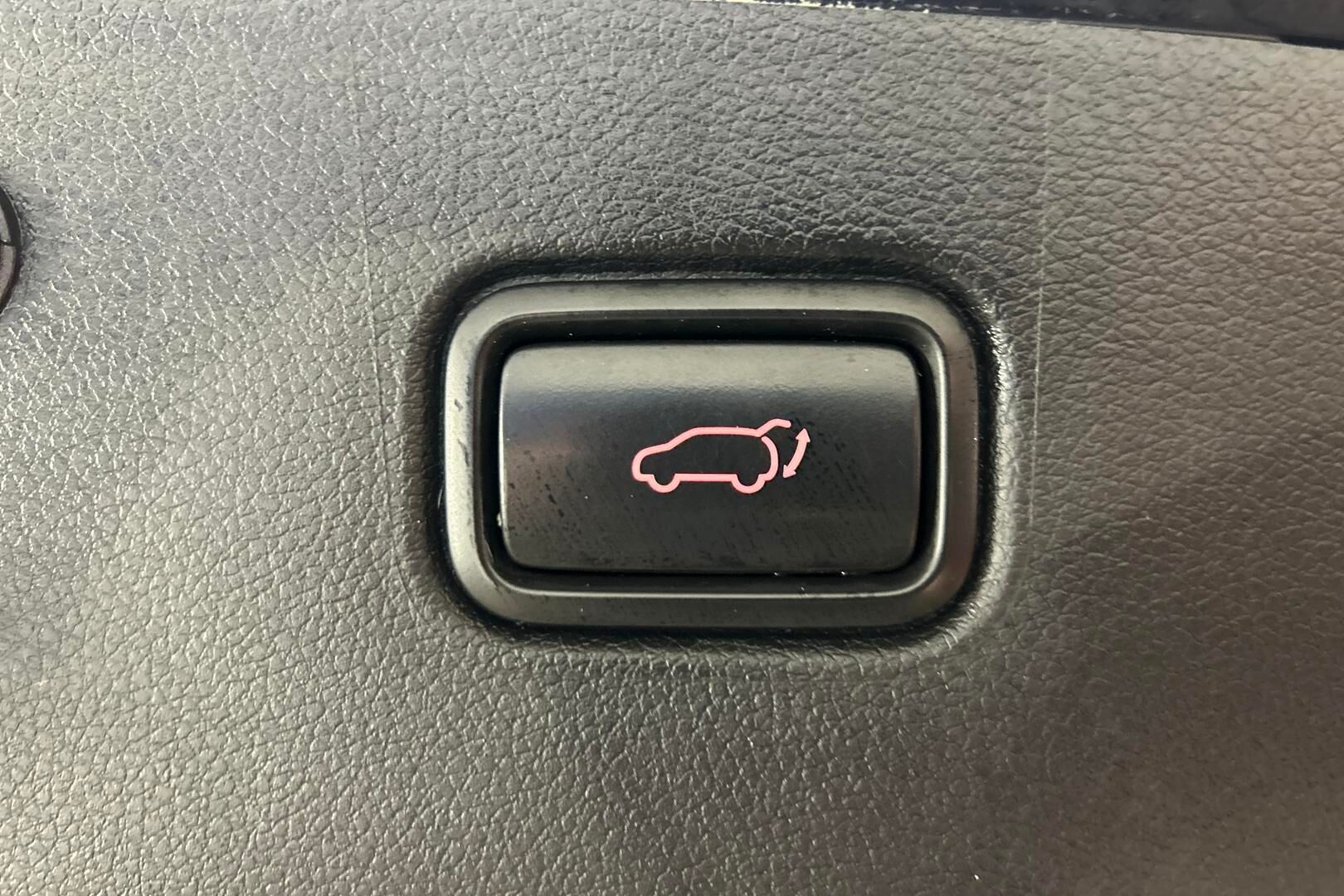 Kia Optima iso kuva 27