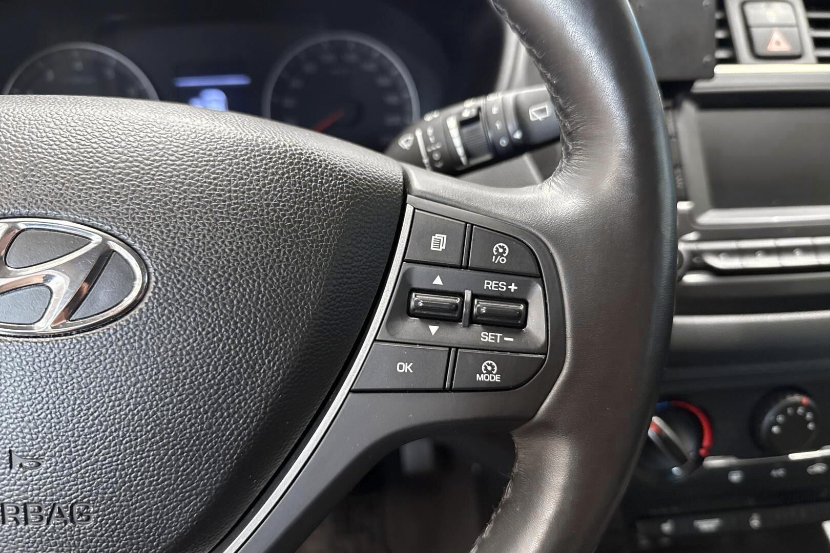 Hyundai i20 Hatchback iso kuva 19