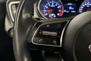 Kia XCeed esikatselu 16