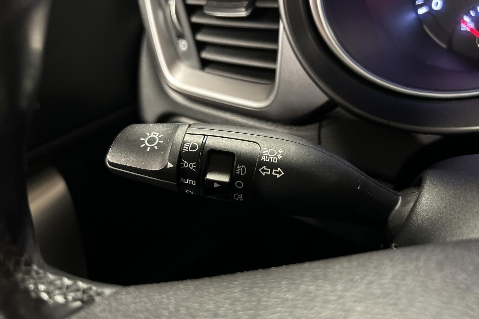 Kia XCeed iso kuva 18