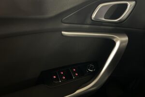 Kia XCeed esikatselu 20