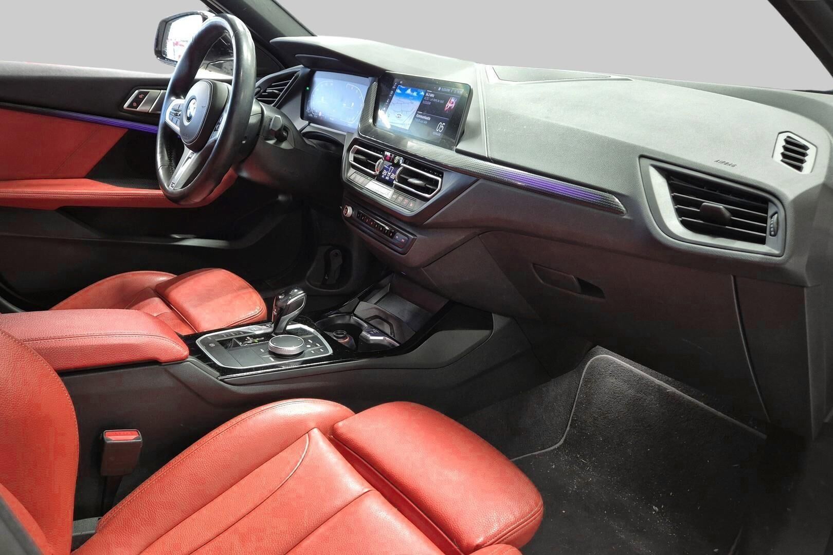 BMW 1-SARJA iso kuva 5