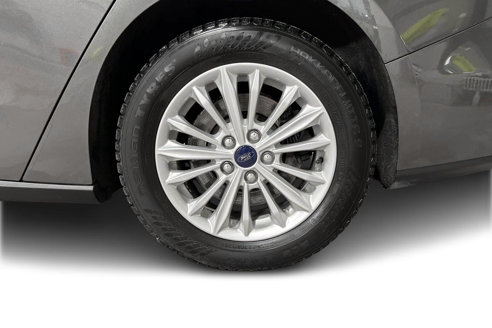 Ford Focus iso kuva 13