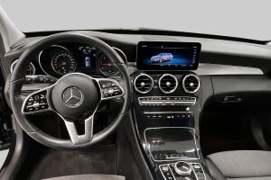 Mercedes-Benz C esikatselu 8