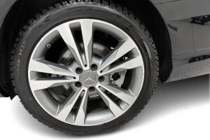 Mercedes-Benz C esikatselu 10