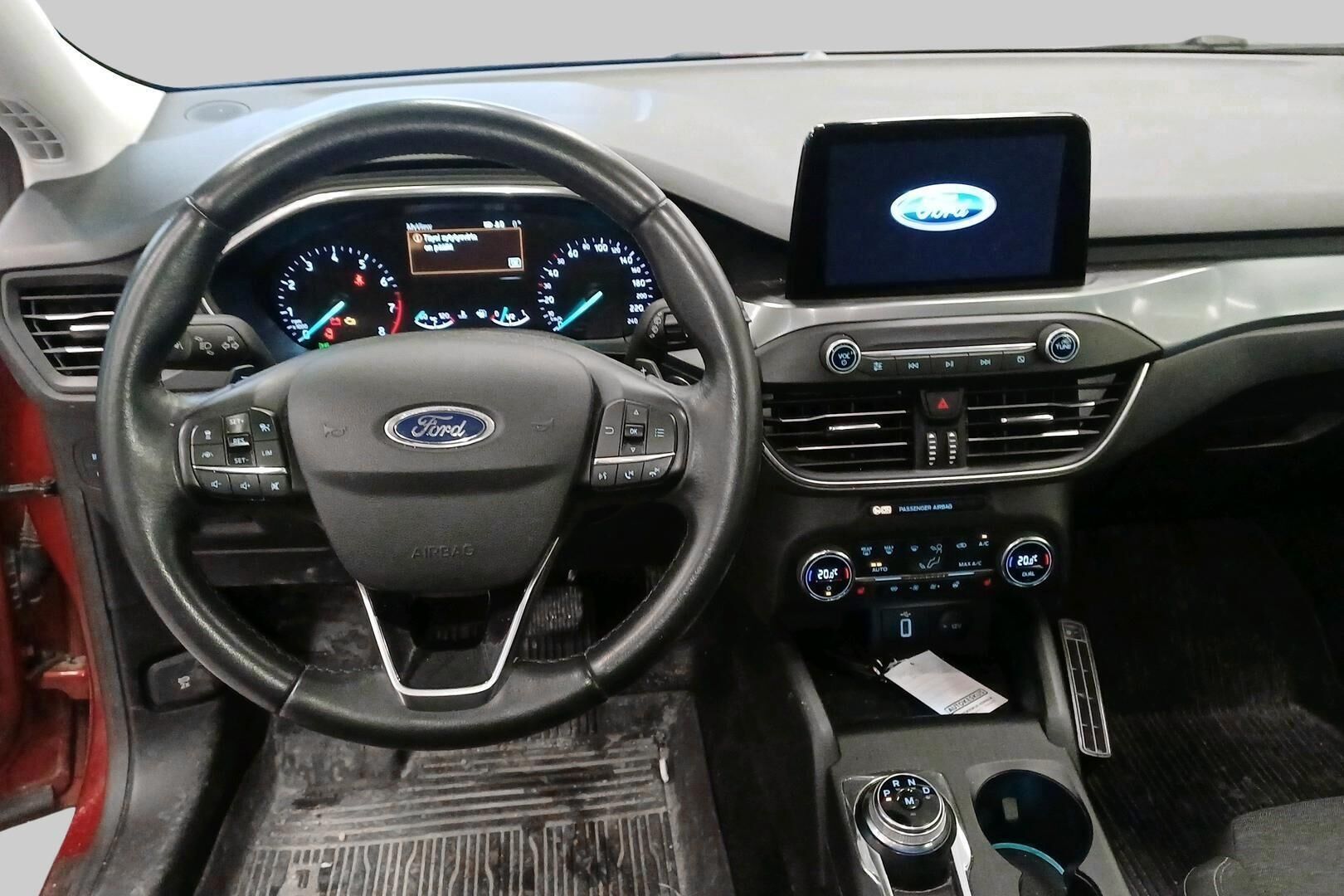 Ford Focus iso kuva 1