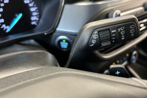 Ford Focus esikatselu 18