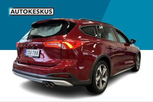 Ford Focus esikatselu 5
