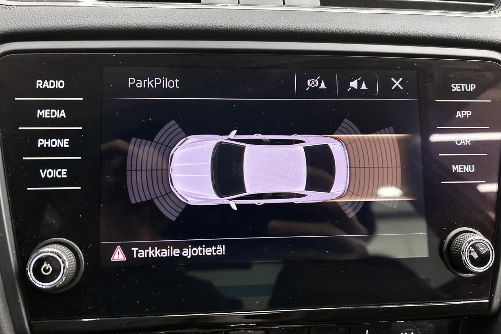 Skoda Octavia iso kuva 15