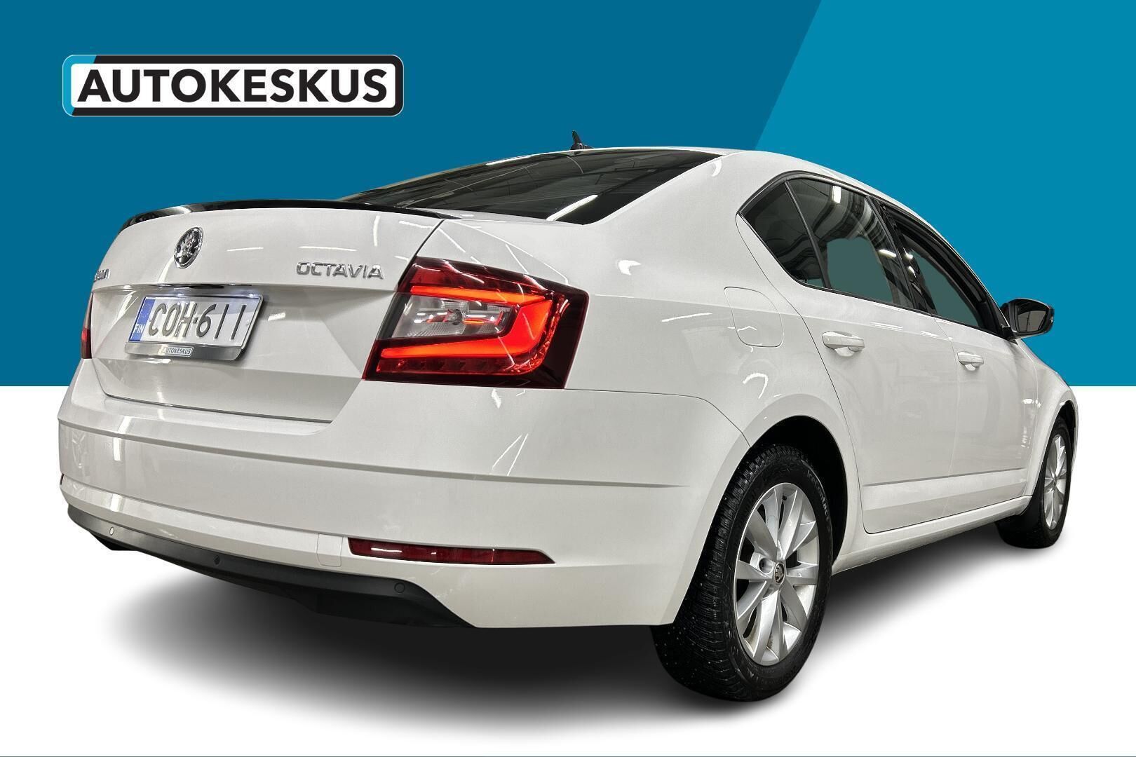 Skoda Octavia iso kuva 4