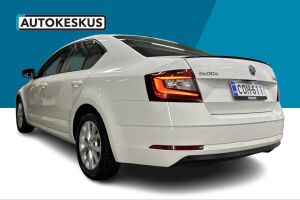 Skoda Octavia esikatselu 6