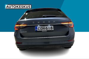 Skoda Superb esikatselu 6