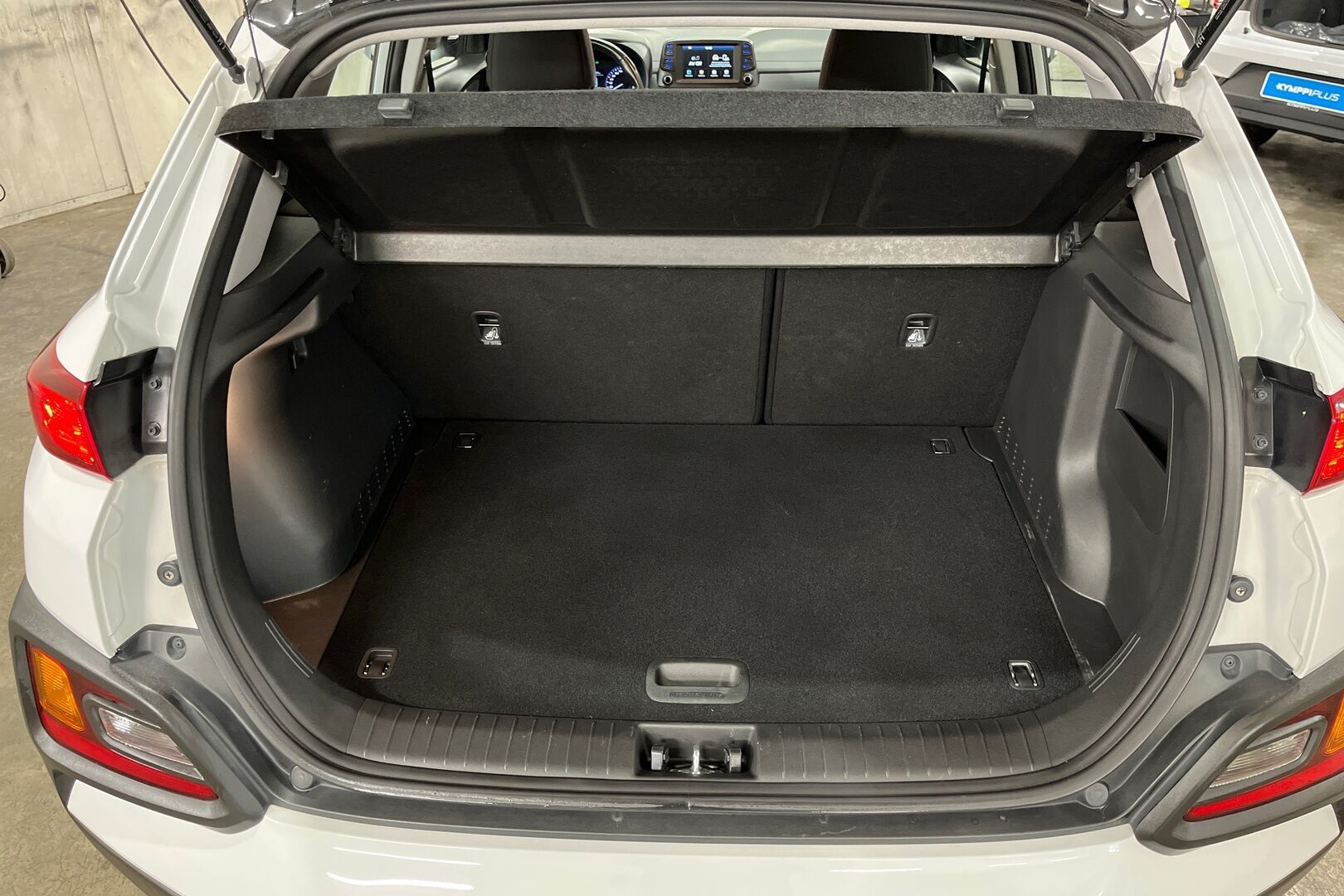 Hyundai KONA iso kuva 8