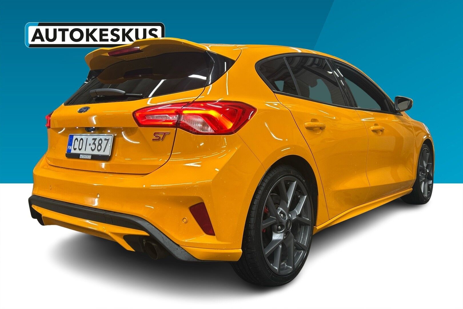 Ford Focus iso kuva 8
