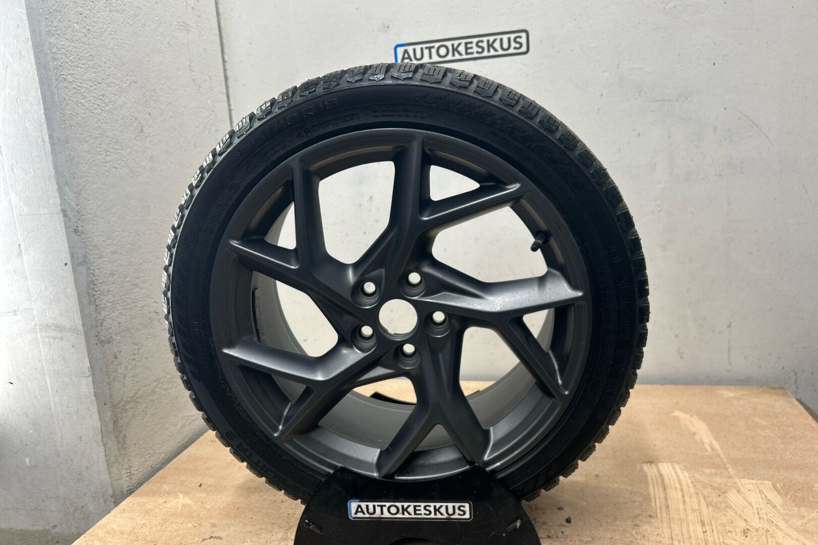Ford Focus iso kuva 1
