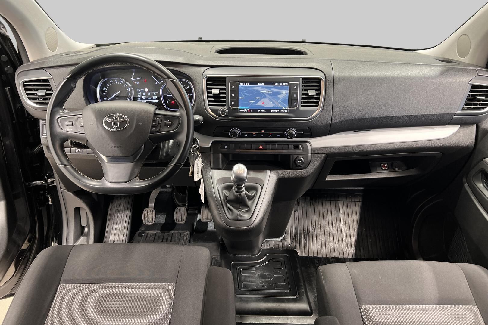 Toyota Proace Verso iso kuva 11
