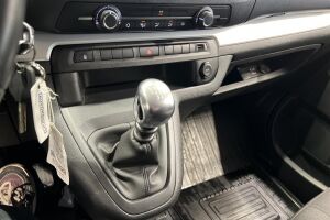 Toyota Proace Verso esikatselu 20