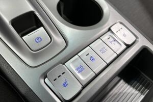 Hyundai KONA esikatselu 19