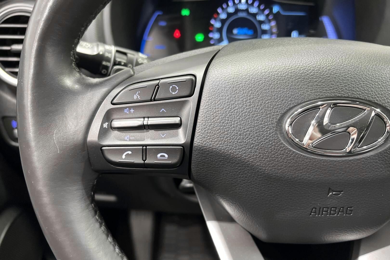 Hyundai KONA iso kuva 21