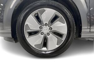 Hyundai KONA esikatselu 19