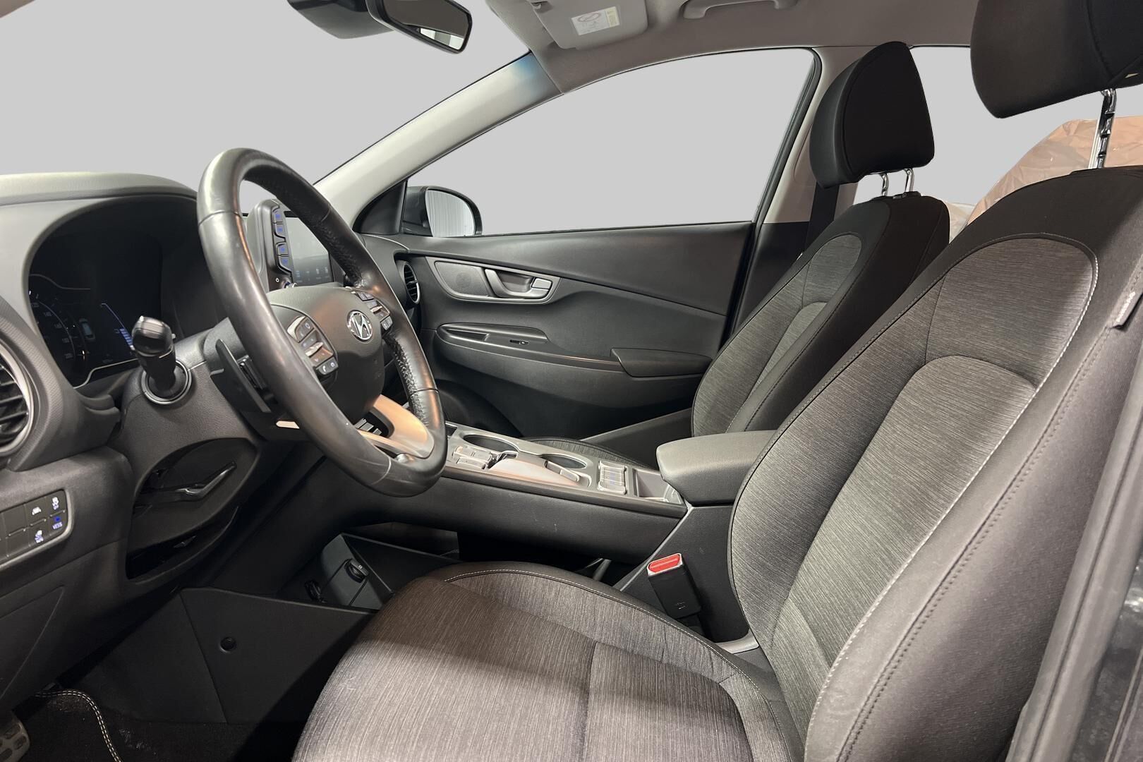 Hyundai KONA iso kuva 9
