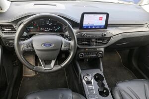 Ford Focus esikatselu 2