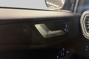 Ford Focus esikatselu 8