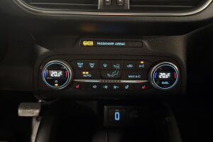 Ford Focus esikatselu 13