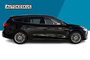 Ford Focus esikatselu 21